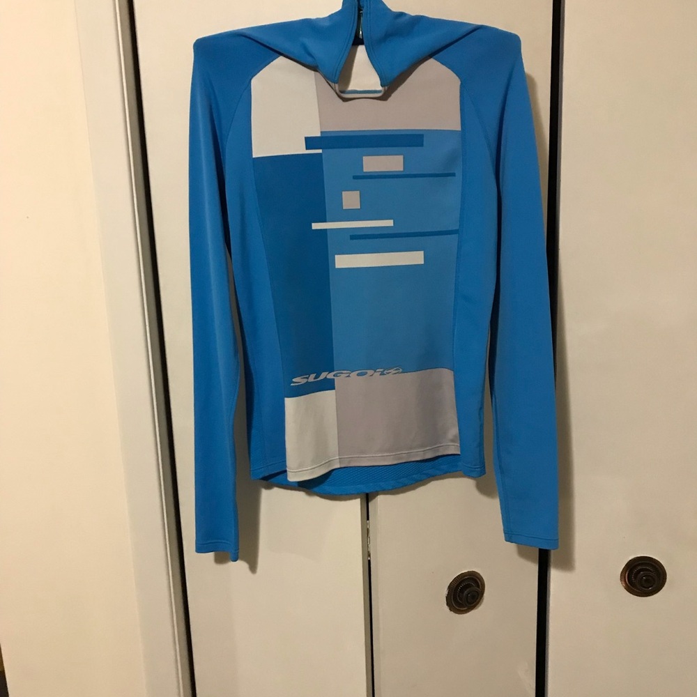 Sugoi Ladies Nylon Sports Top Size Small $5.00 AS AN ADD ON